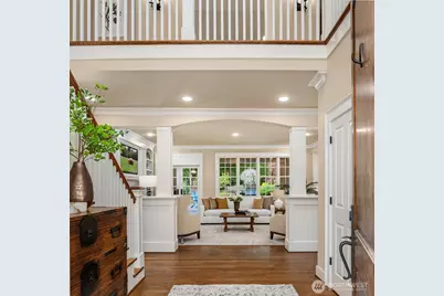 10910 NE 18th Place, Bellevue, WA 98004 - Photo 4