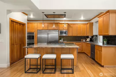 1883 145th Place SE, Bellevue, WA 98007 - Photo 10