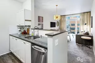 2414 1st Ave, Seattle, WA 98121 - Photo 4
