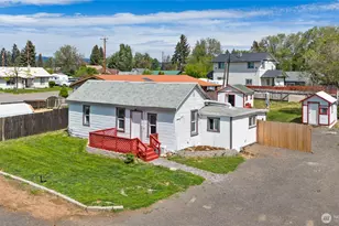208 N Spokane St, Kittitas, WA 98934 - Photo 1