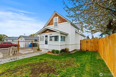 305 N Clark Street, Kittitas, WA 98934 - Photo 2
