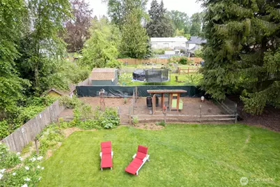 9726 F Street E, Tacoma, WA 98445 - Photo 8