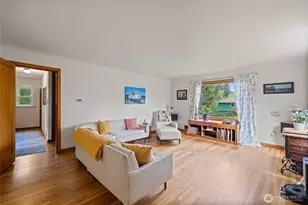 9726 F Street E, Tacoma, WA 98445 - Photo 14