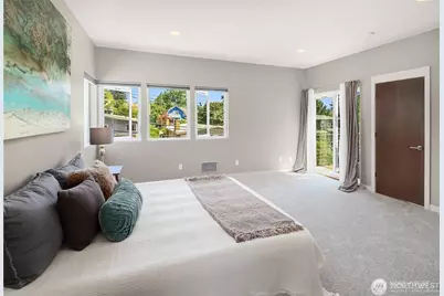3635 Carr Place N, Seattle, WA 98103 - Photo 10