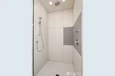 3635 Carr Place N, Seattle, WA 98103 - Photo 12