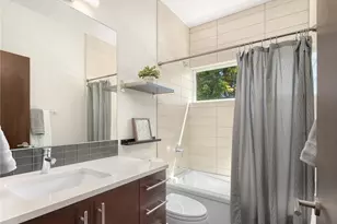 3635 Carr Pl N, Seattle, WA 98103 - Photo 16