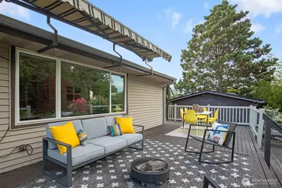 9912 51st Avenue S, Seattle, WA 98118 - Photo 28