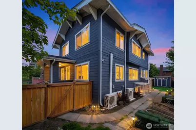 4206 Dayton Avenue N, Seattle, WA 98103 - Photo 4