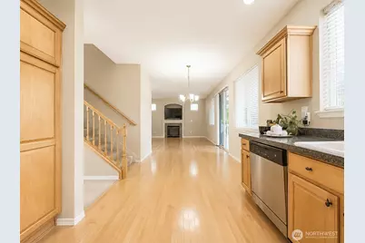 17749 110th Place SE, Renton, WA 98055 - Photo 8