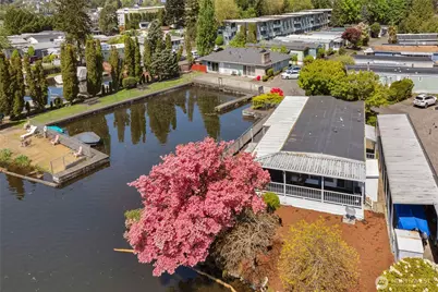 7301 NE 175th Street #215, Kenmore, WA 98028 - Photo 20
