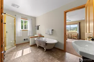 19 Mariposa Ln, Winthrop, WA 98862 - Photo 18