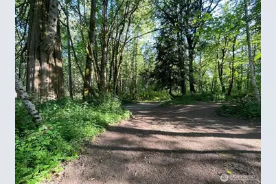 15901 108th Street E, Puyallup, WA 98374 - Photo 34