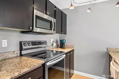 12933 127th Drive NE #F205, Kirkland, WA 98034 - Photo 12