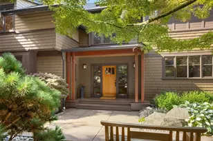 13223 NE Cambridge Crest Way, Bainbridge Island, WA 98110 - Photo 4
