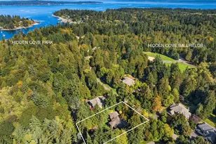 13223 NE Cambridge Crest Way, Bainbridge Island, WA 98110 - Photo 36
