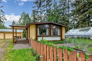 71 E Moore St, Port Hadlock-Irondale, WA 98339 - Photo 8