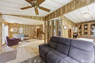 71 E Moore St, Port Hadlock-Irondale, WA 98339 - Photo 16