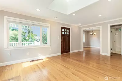 724 16th Avenue W, Kirkland, WA 98033 - Photo 20