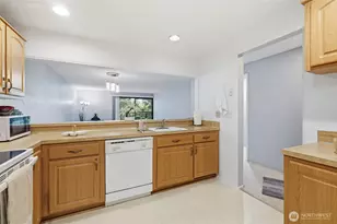 6702 139th Ave NE, Redmond, WA 98052 - Photo 12