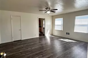 2914 Washington Way, Longview, WA 98632 - Photo 4