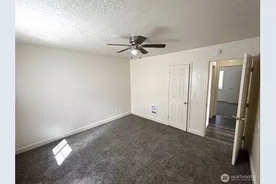 2914 Washington Way, Longview, WA 98632 - Photo 12