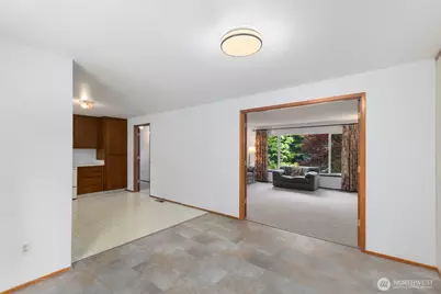 21627 9th Place W, Bothell, WA 98021 - Photo 8