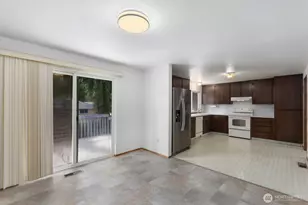 21627 9th Pl W, Bothell, WA 98021 - Photo 12
