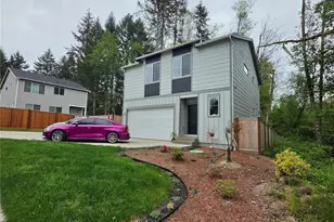 2336 Mookie Ln NE, Olympia, WA 98516 - Photo 2