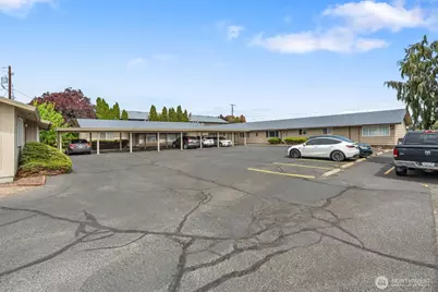 1011 1013, 1015 S 48th Avenue, Yakima, WA 98908 - Photo 6