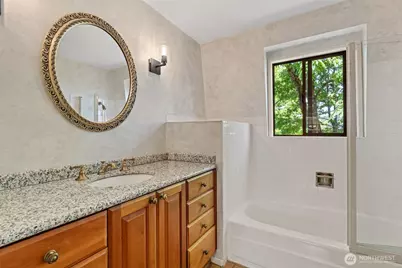 4442 95th Avenue NE, Bellevue, WA 98004 - Photo 28