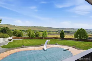 98303 E Ridgeview Dr, Kennewick, WA 99338 - Photo 18
