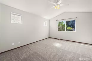 2647 19th St, Bremerton, WA 98312 - Photo 12