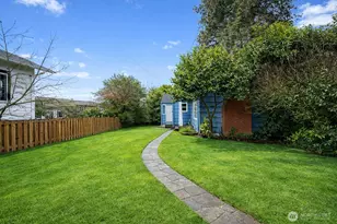 743 N 86th St, Seattle, WA 98103 - Photo 10
