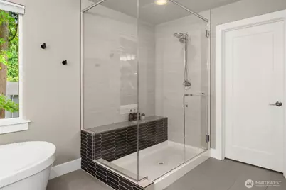 8021 NE 127th Lane, Kirkland, WA 98034 - Photo 24