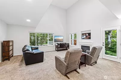 11013 Meridian Avenue S, Everett, WA 98208 - Photo 8