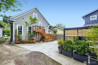 1608 N 50th Street, Seattle, WA 98103 - Photo 2