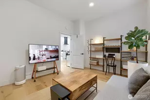 1608 N 50th St, Seattle, WA 98103 - Photo 6