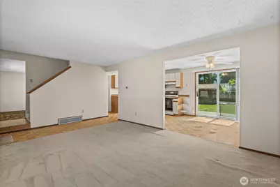 13021 SE 206th Place, Kent, WA 98031 - Photo 10