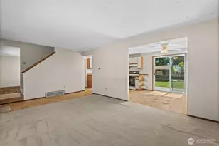 13021 SE 206th Pl, Kent, WA 98031 - Photo 10