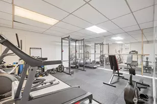 519 W Roy St, Seattle, WA 98119 - Photo 18