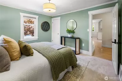 8920 240th Street SW, Edmonds, WA 98026 - Photo 12