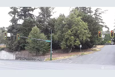 4629 Evergreen Way, Everett, WA 98203 - Photo 1