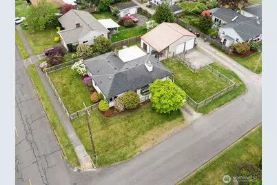 2314 Initial Avenue, Enumclaw, WA 98022 - Photo 4