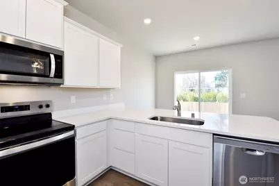 9752 Brown Street SE, Yelm, WA 98597 - Photo 2
