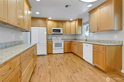 32226 39th Avenue S, Federal Way, WA 98001 - Photo 10
