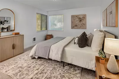 700 Front Street S #E102, Issaquah, WA 98027 - Photo 6