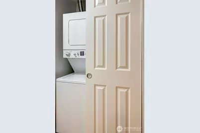 700 Front Street S #E102, Issaquah, WA 98027 - Photo 10