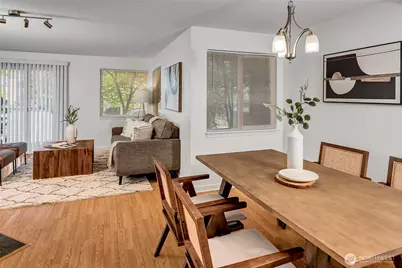 700 Front Street S #E102, Issaquah, WA 98027 - Photo 4