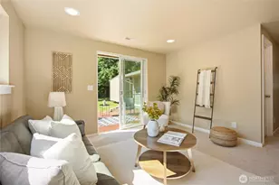 2327 NE 86th St, Seattle, WA 98115 - Photo 4