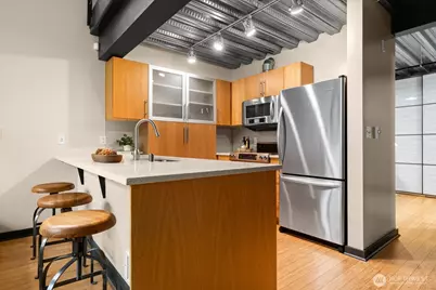 401 9th Avenue N #112, Seattle, WA 98109 - Photo 10